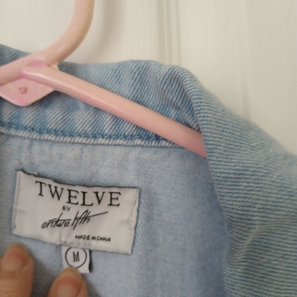 Denim Ruffle Sleeve Top M - Picture 5 of 6